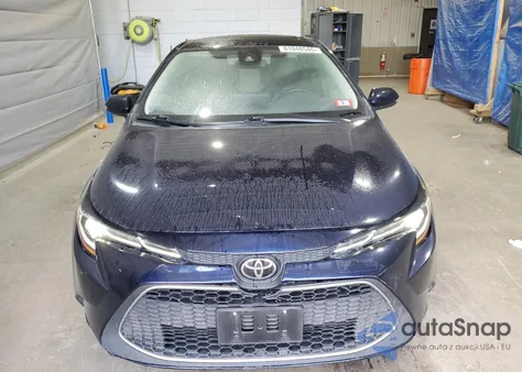 2020 Toyota Corolla Xle z USA, uszkodzony, nr VIN 5YFFPRAE8LP077858
